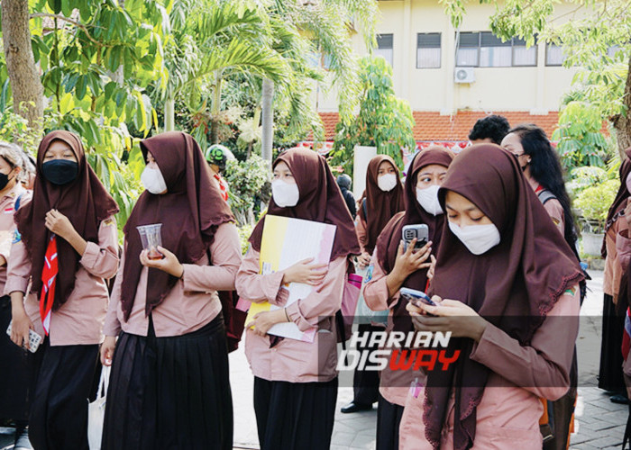 Daftar 10 Sekolah Terbaik di DKI dan Jawa Barat Berdasarkan Pemeringkatan Nilai UTBK