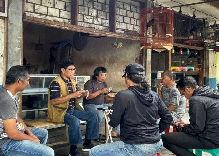 Yusuf-Hendro Terus Bergerak! Ngopi Bareng Pedagang Pasar Burung Cikurubuk, Dapat Dukungan Barkot