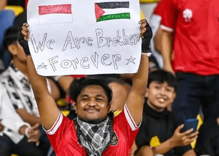 Dukung Rakyat Palestina, PSSI Perbolehkan Suporter Liga 1 Kibarkan Bendera Palestina di Stadion, Bobotoh Siap?