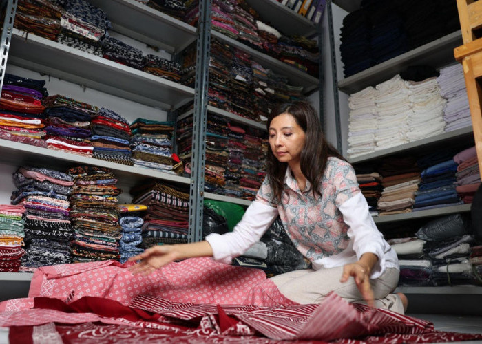 UMKM Binaan BRI ‘Kain Indonesia by Shifara’, Hidupkan Nafas Wastra Nusantara Lewat Koleksi Office Wear