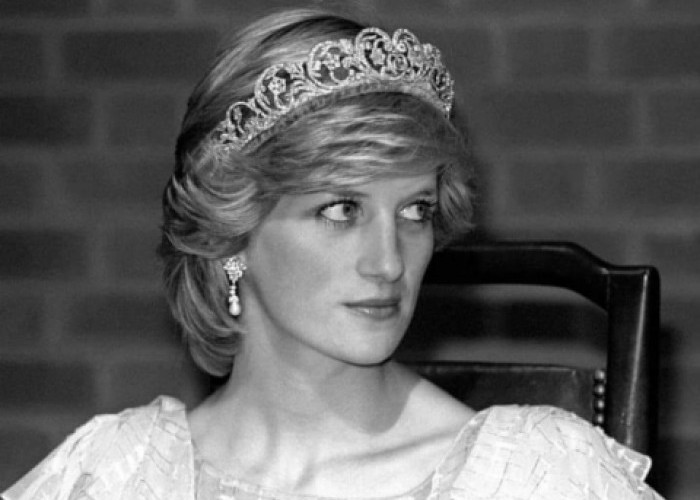 Hari ini Putri Diana Bersama Kekasihnya Tewas Kecelakaan di Masa Lalu 