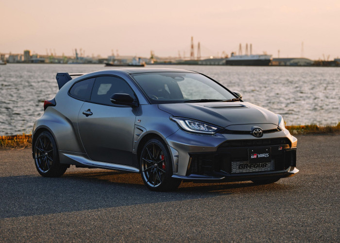Toyota GR Yaris 2026 Manual vs Otomatis: Transmisi GR-DAT untuk Mobil Harian?