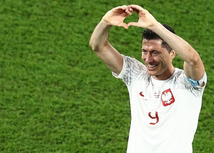 Pelatih Polandia Bela Lewandowski yang Tumpul Melawan Argentina: Messi Tidak Mencetak Gol, Bukan?
