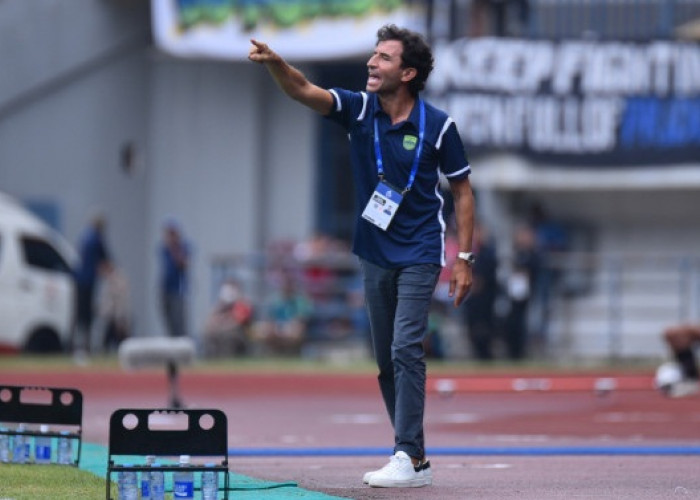 Luis Milla Memuji Arema FC, Lini Tengah dan Depannya Bagus, Ini Pesannya kepada Para Pemain Persib