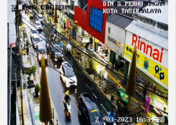 Diguyur Hujan Deras Arus Lalu Lintas di Kota Tasikmalaya Lengang, Cek di CCTV Yuk