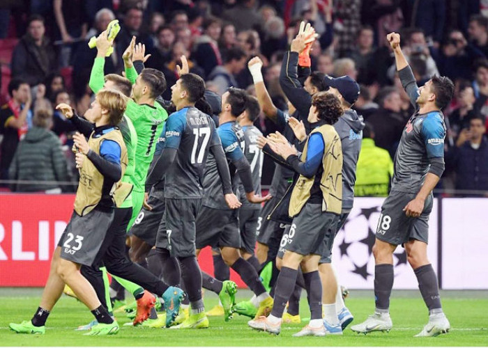 Spalletti Minta Napoli Tidak Kehilangan Fokus Setelah membantai Ajax Amsterdam 6-1