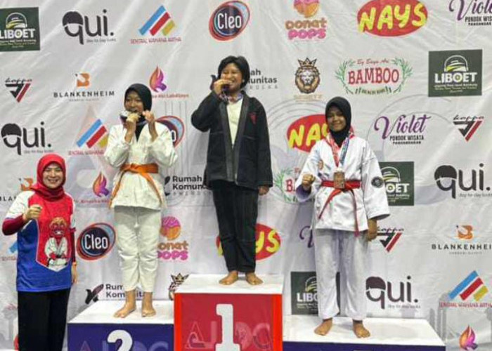 Atlet Junior Jujitsu Kabupaten Pangandaran Raih Dua Medali Emas di Bandung