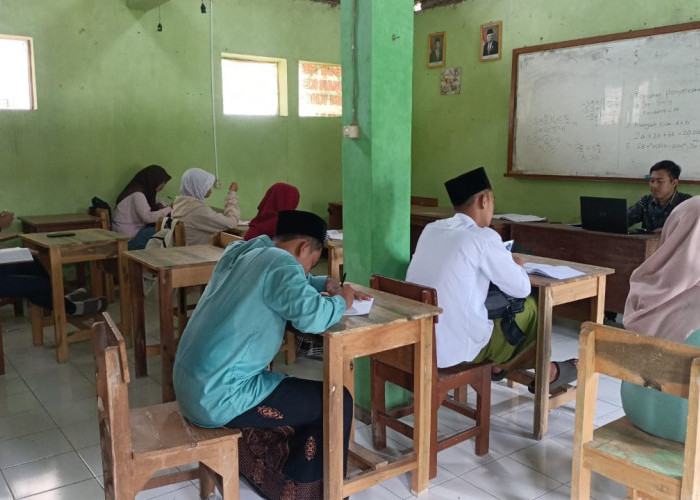 PKBM Khoiro Ummah Bantu Anak Putus Sekolah dan Mantan Geng Motor Raih Pendidikan di Tasikmalaya