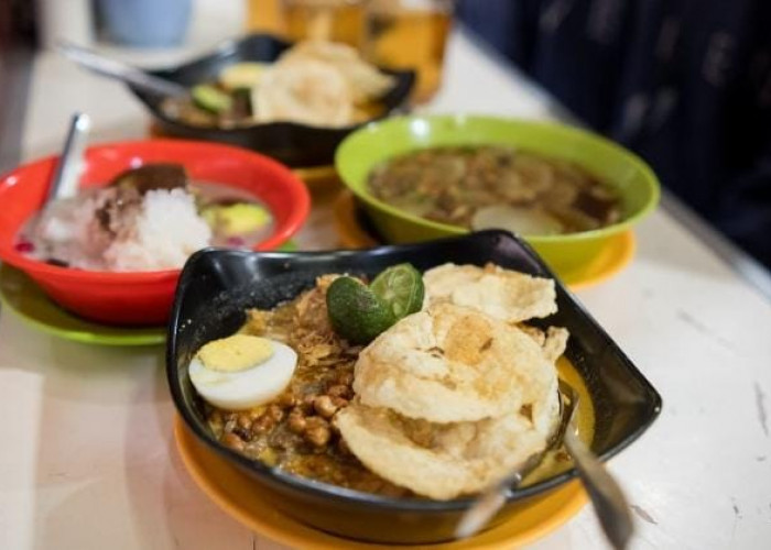 Kuliner Legendaris Lontong Kari Kebon Karet Bandung Pilihan Tepat Sarapan Pagi, Pemesanan Bisa Online Yuk Coba