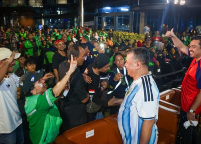 Kementerian UMKM Ajak Ribuan Ojol Nobar Final Piala Dunia 2026, Dorong Kesejahteraan Mitra dan UMKM
