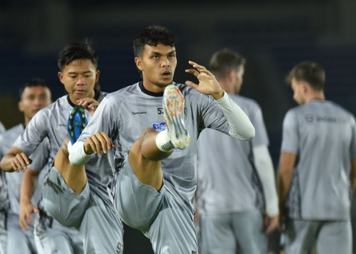 Mendoza, Del Pino dan Marc Klok Absen Latihan Resmi Persis vs Persib Bandung, Ini Penyebabnya 