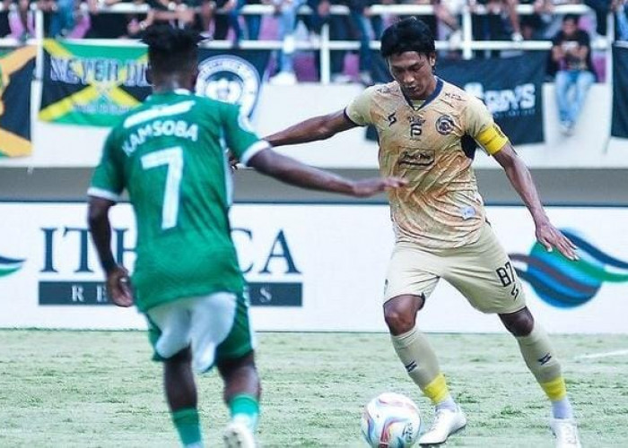 Kalah Telak dari PSS Sleman, Arema FC Tertahan di Zona Degradasi, Pelatih Jelaskan Penyebab Kekalahan