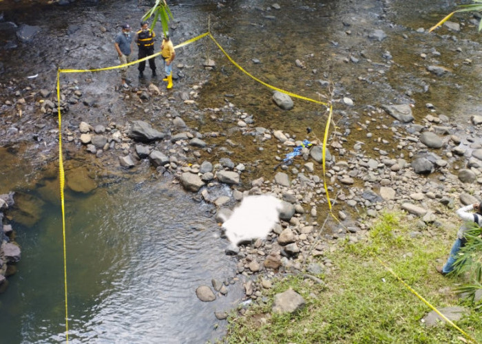 Mayat dalam Karung di Bawah Jembatan Unden Gegerkan Warga Tasikmalaya