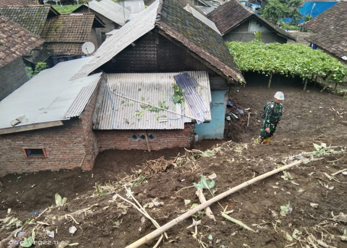 Kabupaten Tasikmalaya Dilanda Longsor di 159 Lokasi, Kontur Tanah di Tasik Rawan Bencana