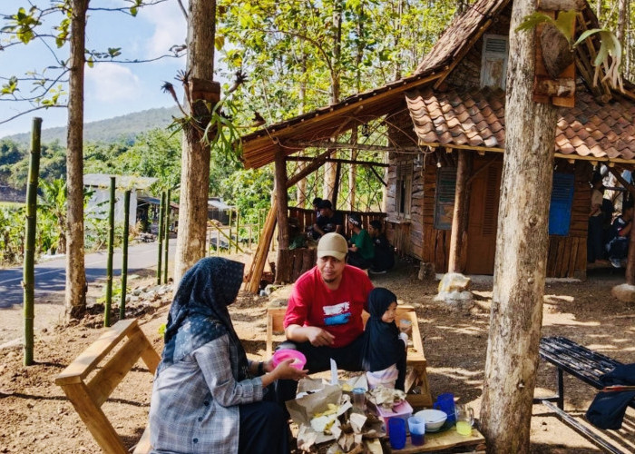 Rekomended Nih! Eko Wisata di Bawah Kaki Gunung Sangkur, Enak Buat Nongkrong Sambil Botram
