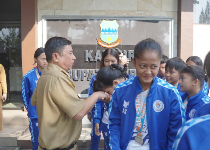 Tim Putri Garut Cetak Prestasi Nasional, Bupati Beri Apresiasi dan Bonus Usai Jadi Runner Up Hydroplus Soccer 