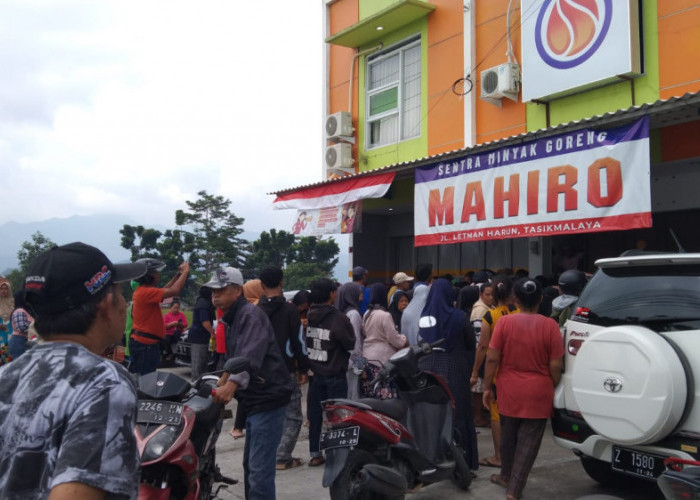 Ikhtiar Mahiro Membantu Warga Kota Tasikmalaya Meraih Kemerdekaan dari Mahalnya Harga Minyak Goreng