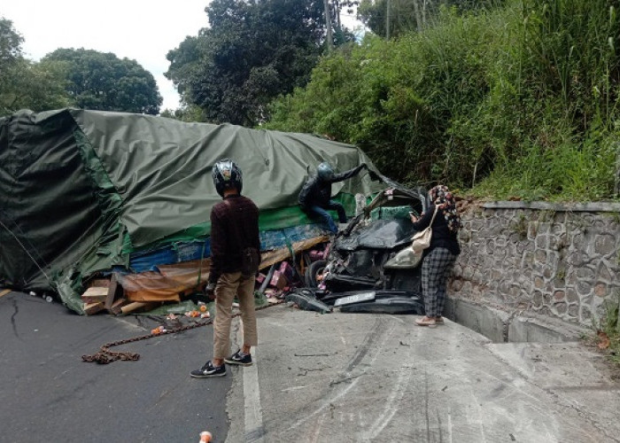 Identitas 9 Korban Kecelakaan Maut di Gentong Tasikmalaya