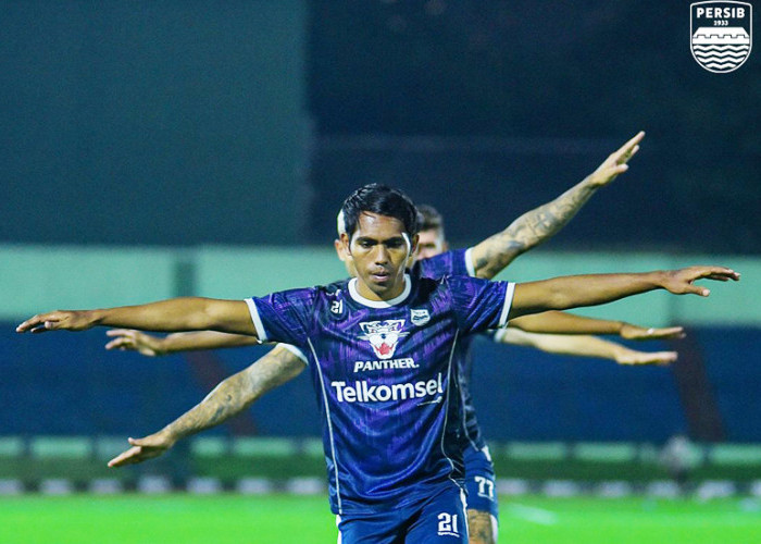 JADWAL 6 Laga Berat Persib, Bertemu Bali United, PSM Makassar dan Arema FC di Februari Ini