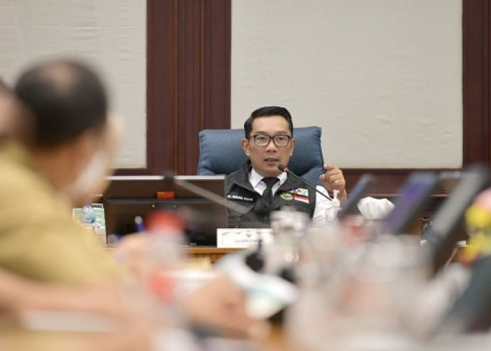 Hari Pertama Berdinas, Gubernur Ridwan Kamil Pimpin Rapat dengan Kepala Perangkat Daerah