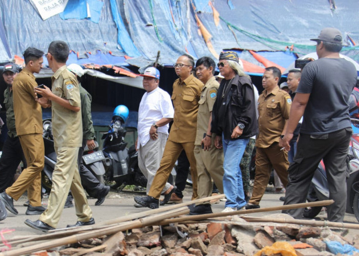 Pasar Cikurubuk Kota Tasikmalaya Diperbaiki, Tapi Jangan Harap Sekali Jadi