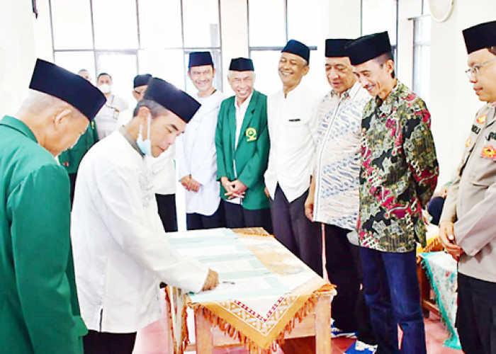 Pengurus Dewan Masjid Indonesia Kota Banjar Dikukuhkan