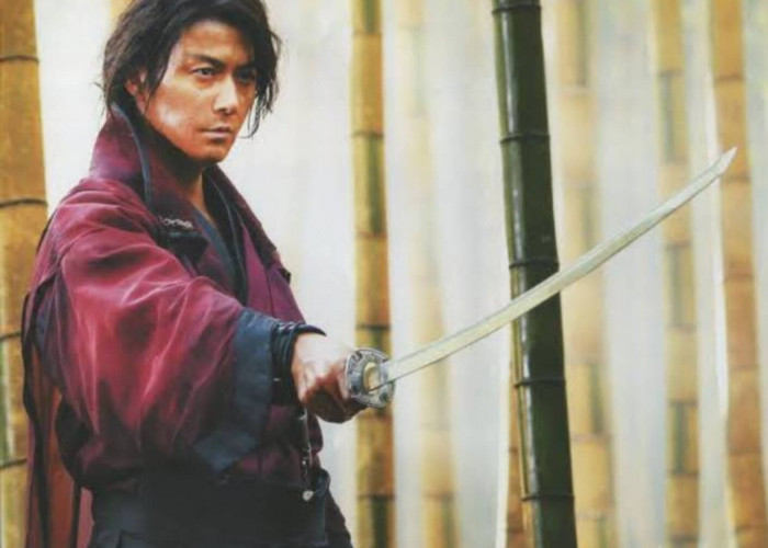 Tokoh ini yang Membuat Battousai si Pembantai Menggunakan Pedang Sakabatou di Rurouni Kenshin