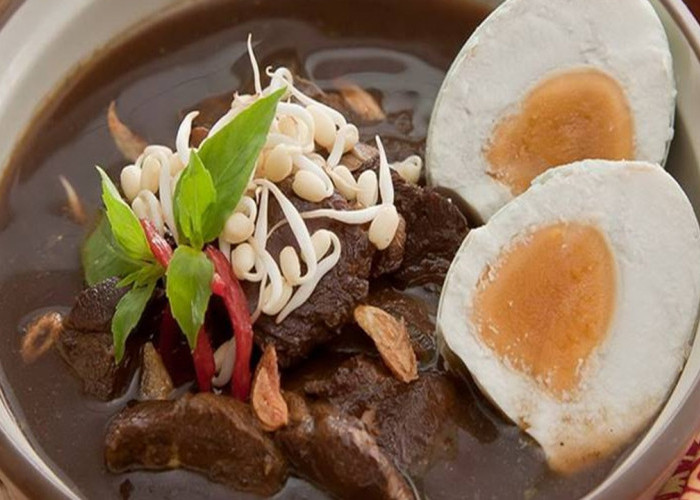Rekomendasi 14 Tempat Makan Enak di Surabaya, Surga Kuliner Pedas dan Legendaris