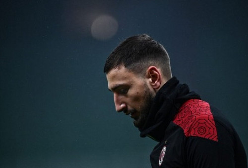 Enzo Raiola: Gianluigi Donnarumma Tak Ingin Meninggalkan AC Milan, Maldini yang Membuatnya Pergi