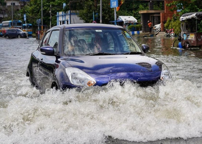 7 Hal Penting Wajib Diperhatikan, Mobil Dipaksa Lewat Banjir Bisa Jebol