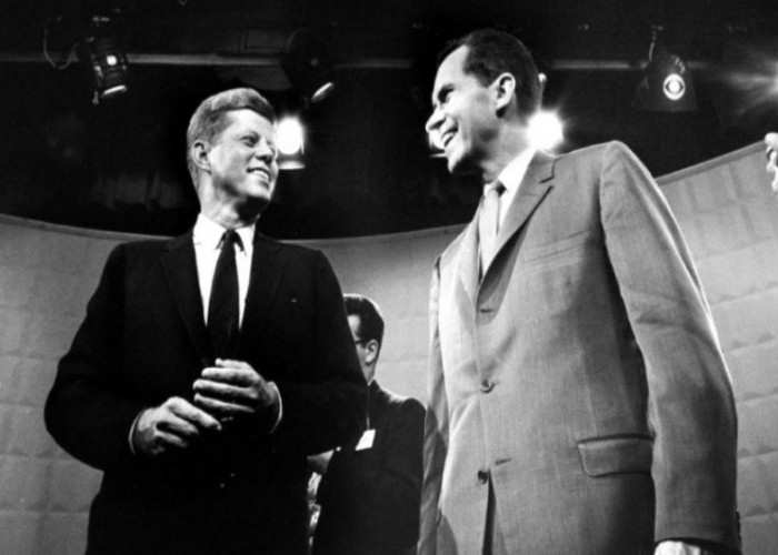 Dari Tragedi Garuda di Medan hingga Debat Presiden Kennedy vs Nixon