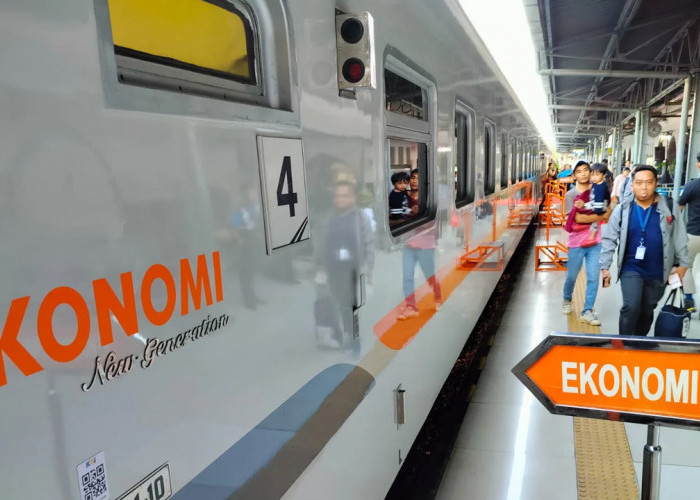 Berita Kereta Hari Ini: 10 KA Ekonomi Komersial dengan Penumpang Terbanyak, LRT Jabodebek Catat Rekor