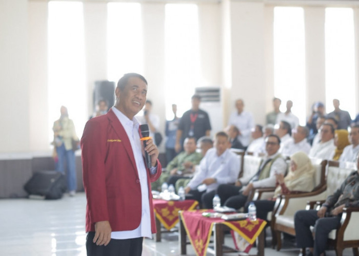 Mahasiswa Diajak Tinggalkan Pola Pikir Pencari Kerja, Mentan Sebut Pertanian Modern Ladang Bisnis Masa Depan