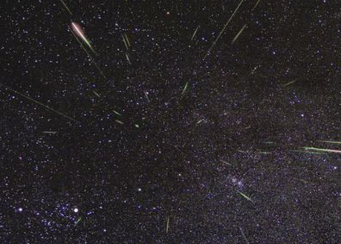 Puncak Hujan Meteor Perseid, Kesempatan Mengagumkan Mengamati Langit