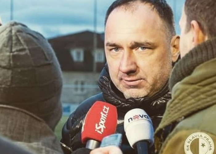 Pelatih Slavia Praha Sanjung Jose Mourinho: ‘Seluruh Dunia Mengetahui Julukannya, The Special One' 