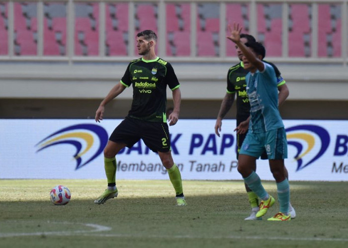 KOMENTAR Bojan Hodak Usai Laga Dramatis Persib Lawan PSBS Biak, Persib Tetap di Puncak Klasemen