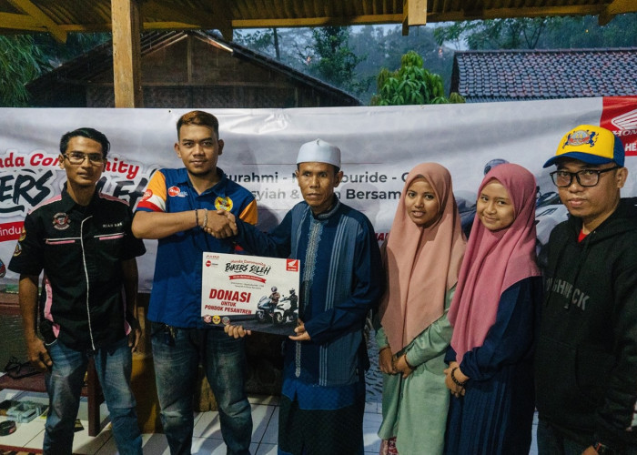 Tebar Kebaikan di Bulan Ramadan Melalui Honda Community Bikers Soleh