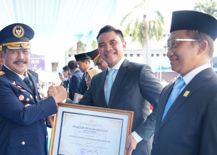 Dukung Program Strategis Pemerintah, BRI Terima Penghargaan dari Kementerian Imipas