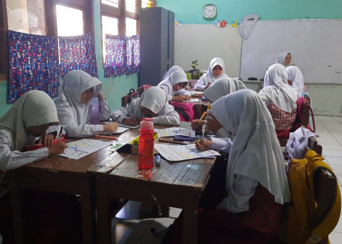 Makan Bergizi Gratis di Tasikmalaya Masih Sebatas Harapan! Belum Dilaksanakan, Siswa Sedih