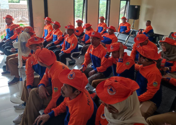 Setelah Longsor, Warga Kutawaringin Tasikmalaya Dilatih Antisipasi Bencana