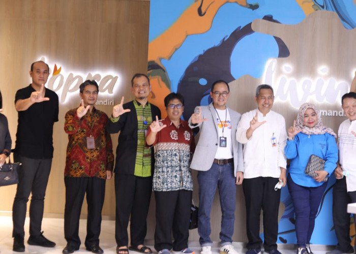 Bank Mandiri Digitalkan 241 Cabang Serentak di Seluruh Indonesia