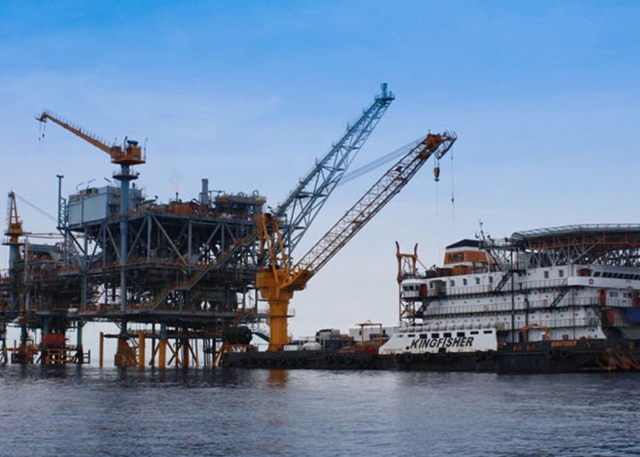 Respons Gencatan Senjata AS–Iran: IHSG Melonjak, Harga Minyak Anjlok