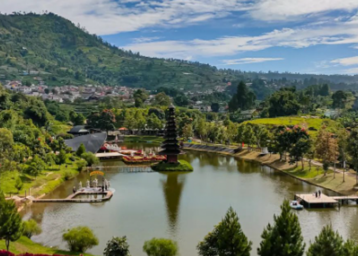 Taman Lembah Dewata Destinasi Wisata di Bandung: Tempat Healing yang Sejuk dan Instagramable