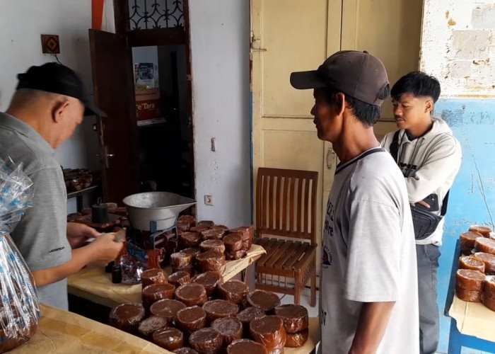 Kue Keranjang, Warisan Kuliner Imlek yang Tetap Bertahan di Kota Tasikmalaya 