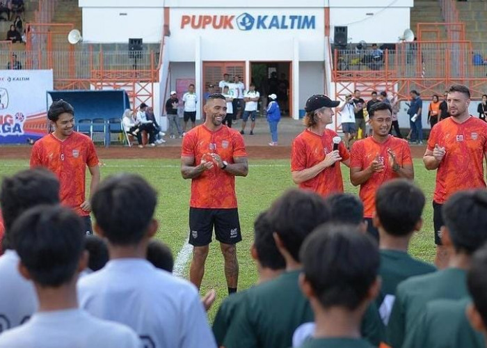 Borneo FC Belum Terkejar Persib di Puncak Klasemen, Pieter Huistra Cinta dengan Penampilan Pemain Karena Ini