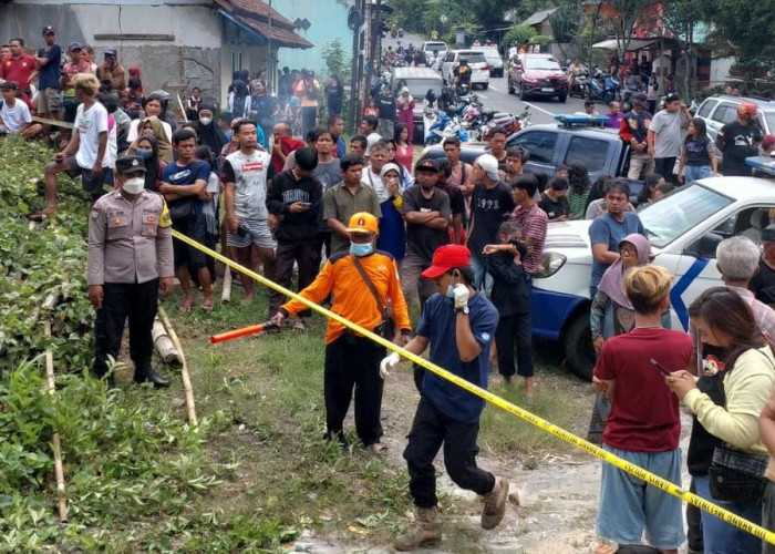 Kota Banjar Digegerkan Temuan Mayat Wanita Tanpa Identitas Terbungkus Kain di Semak-Semak