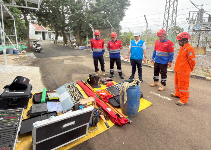 Sambut Idul Fitri 1447 H, PLN UPT Cirebon Laksanakan Apel Siaga dan Gelar Peralatan