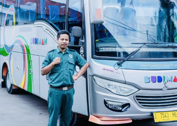 Salah Satu Generasi Kedua Penerus Perusahaan Bus dari Tasik, Pernah Menjabat Wakil Wali Kota 