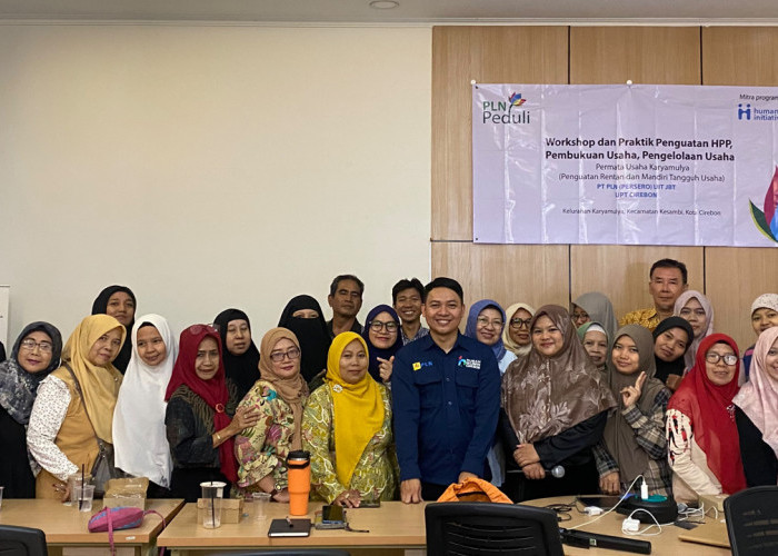 PLN UPT Cirebon Perkuat Ekonomi Lokal Lewat Program TJSL Permata Usaha Karyamulya yang Berdampak bagi UMKM