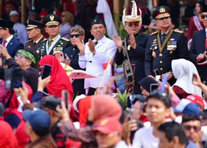HUT ke-81 RI di Gedung Sate Dibuka untuk Warga, KDM Soroti Layanan Dasar